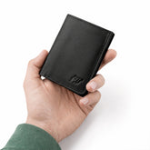 The Minimal Fold-Card Case